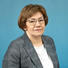 Кузьмина Елена