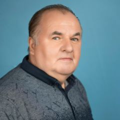 Леонов Александр